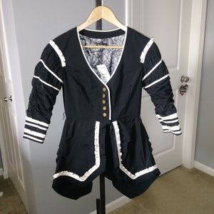 NWT - Bebe Ruffle Hi Lo VNeck Black White Jacket